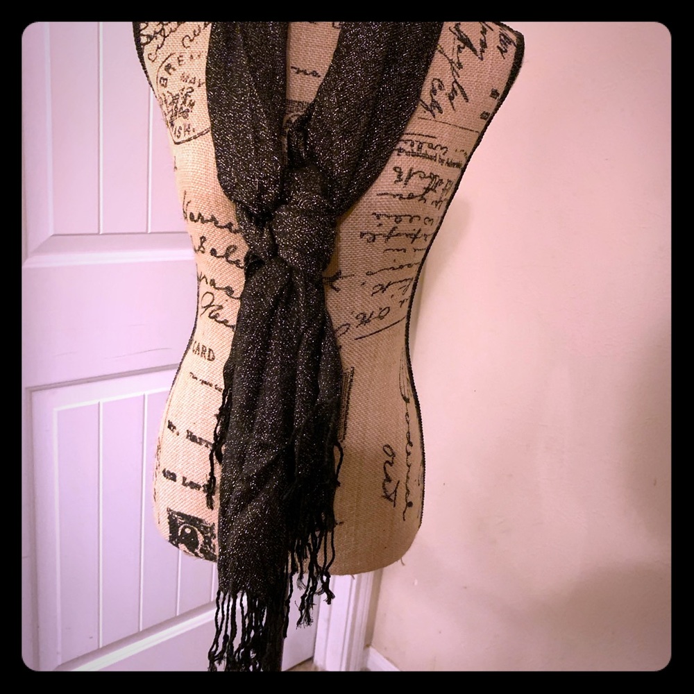 BRAND NEW black & gold scarf